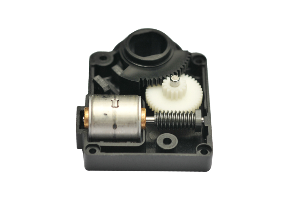 С������������